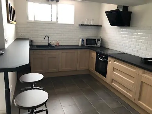 Loft Reve Du Soir 125 M2 Climatise 350 M De La Gare Apartment Lourdes